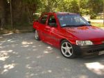 Escort 1,6 CVH και φυσαει...